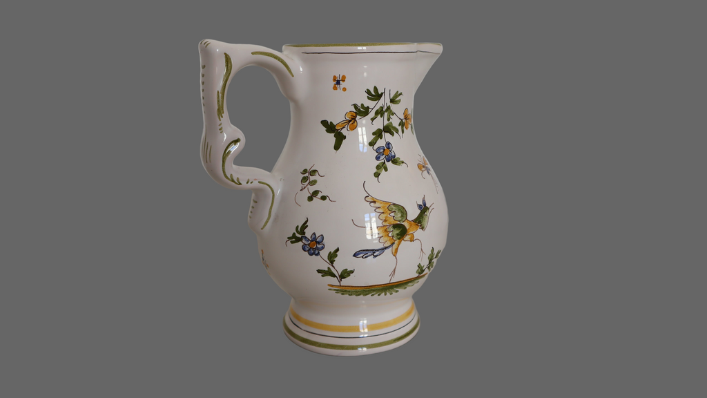 Kande i håndmalet fajance