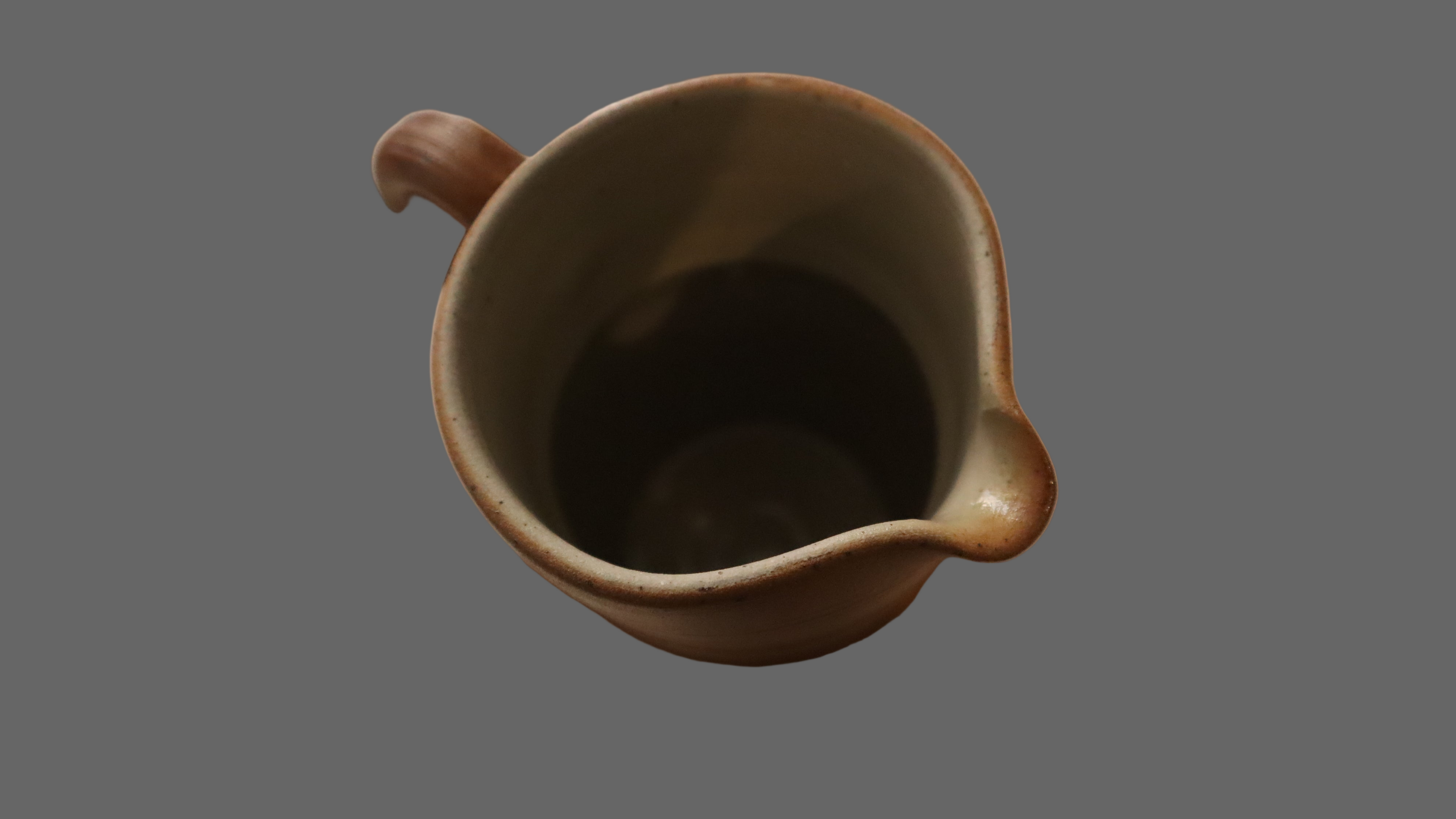 Håndlavet stentøjskande