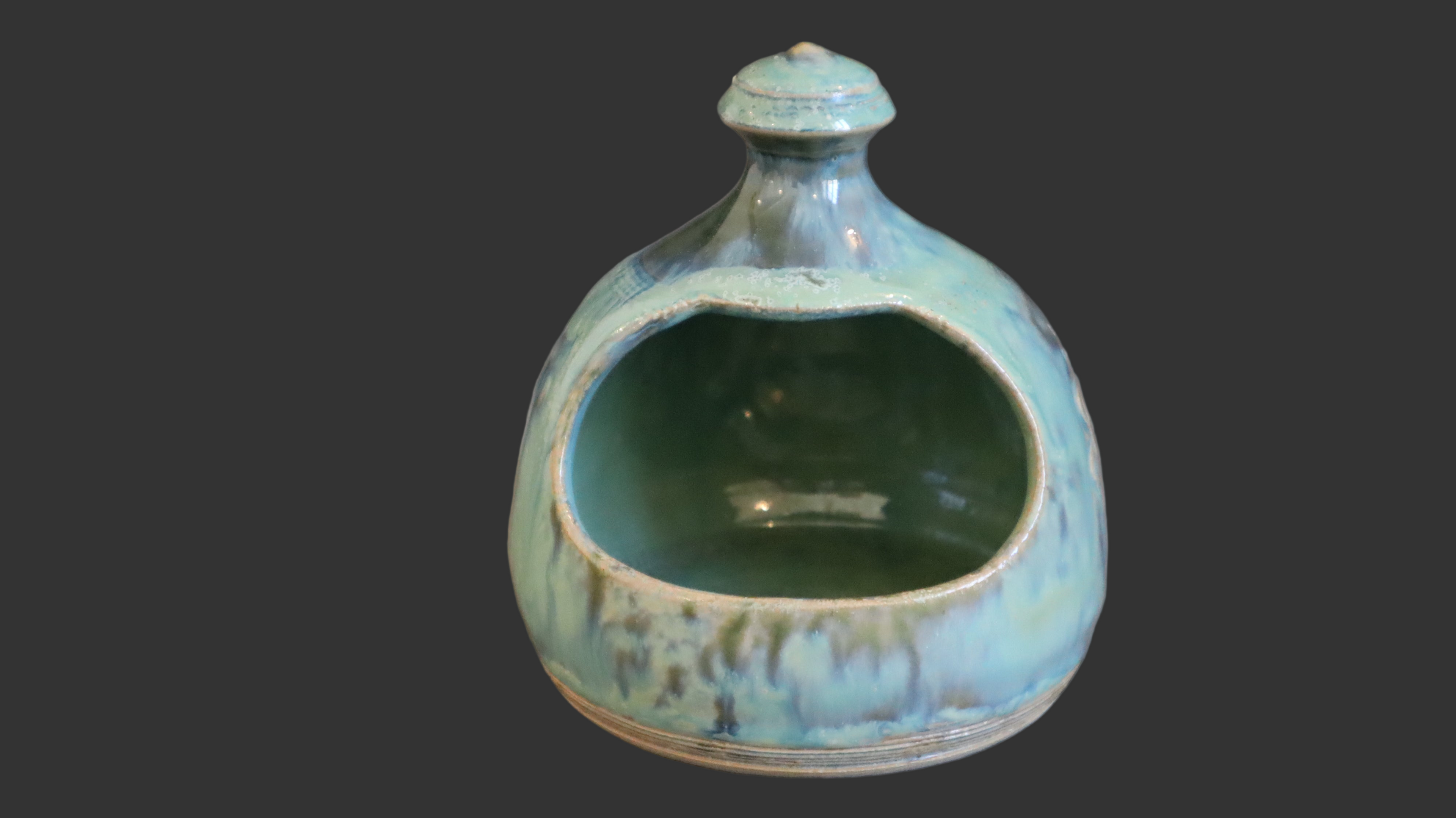 Cevennes saltkar i blågrøn glasur