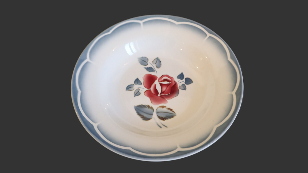 8 stk. dybe tallerkner i Sarreguemines fajance