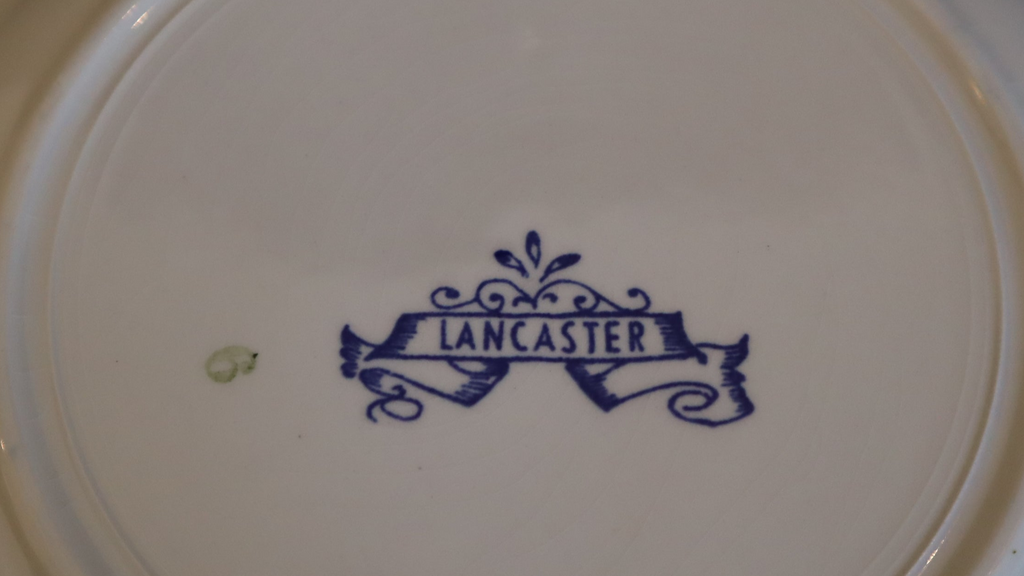 8 stk. desserttallerkner "Lancaster"