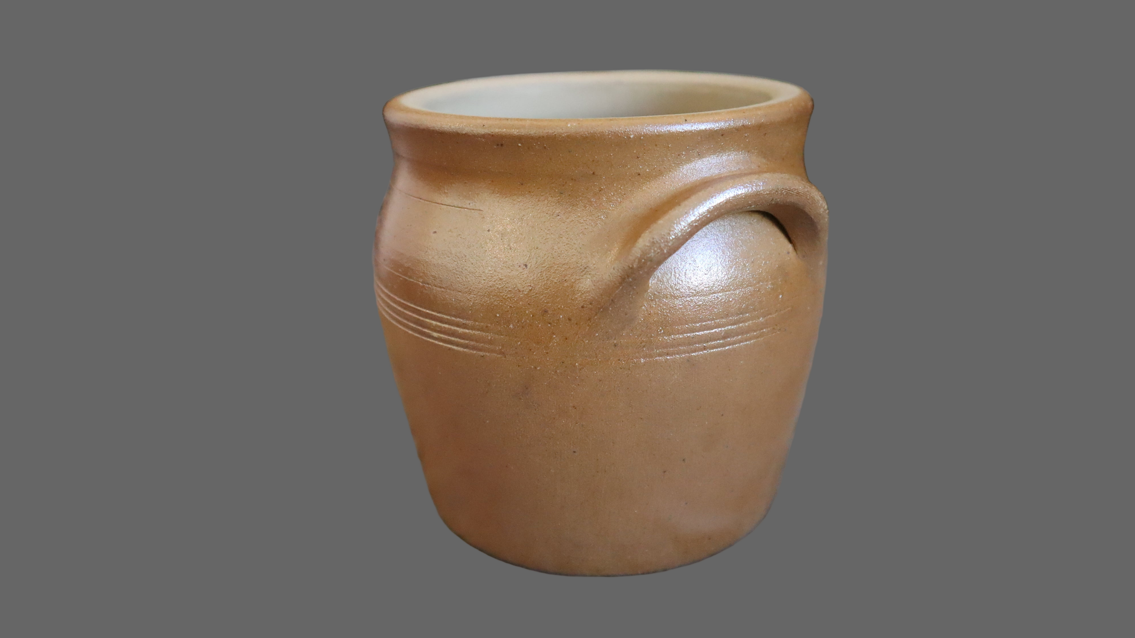 Fransk stentøjskrukke med ører