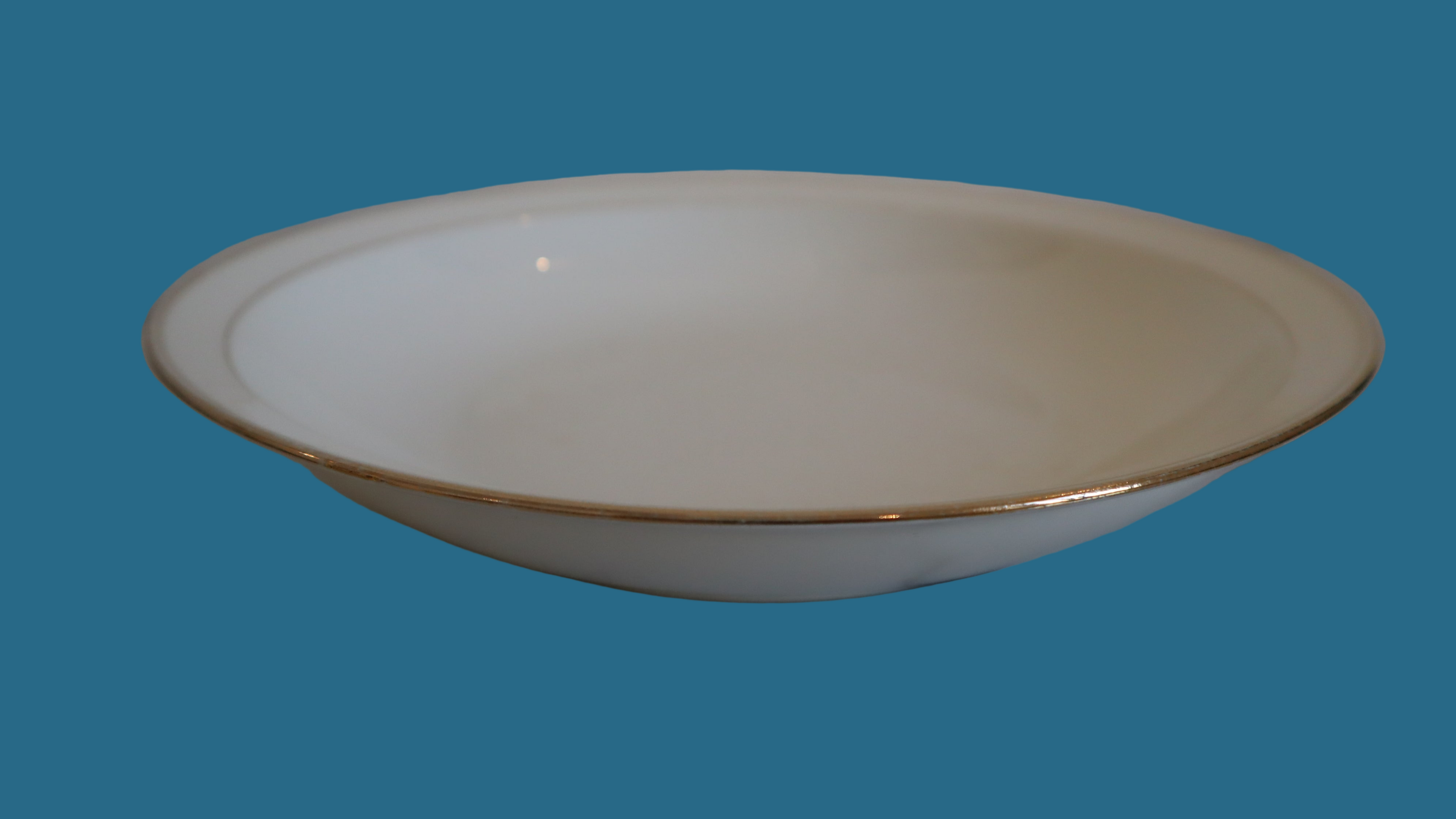 Limoges serveringsskål / lavt fad – hvidt porcelæn med guldkant